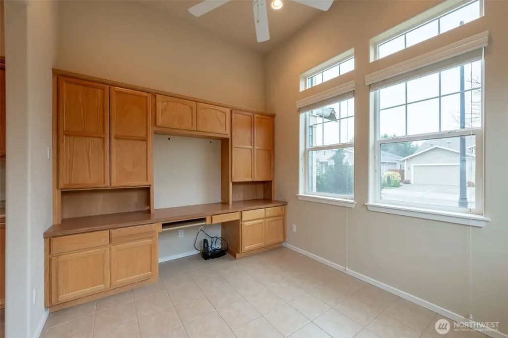 4986 Meriwood Drive NE Lacey WA 98516