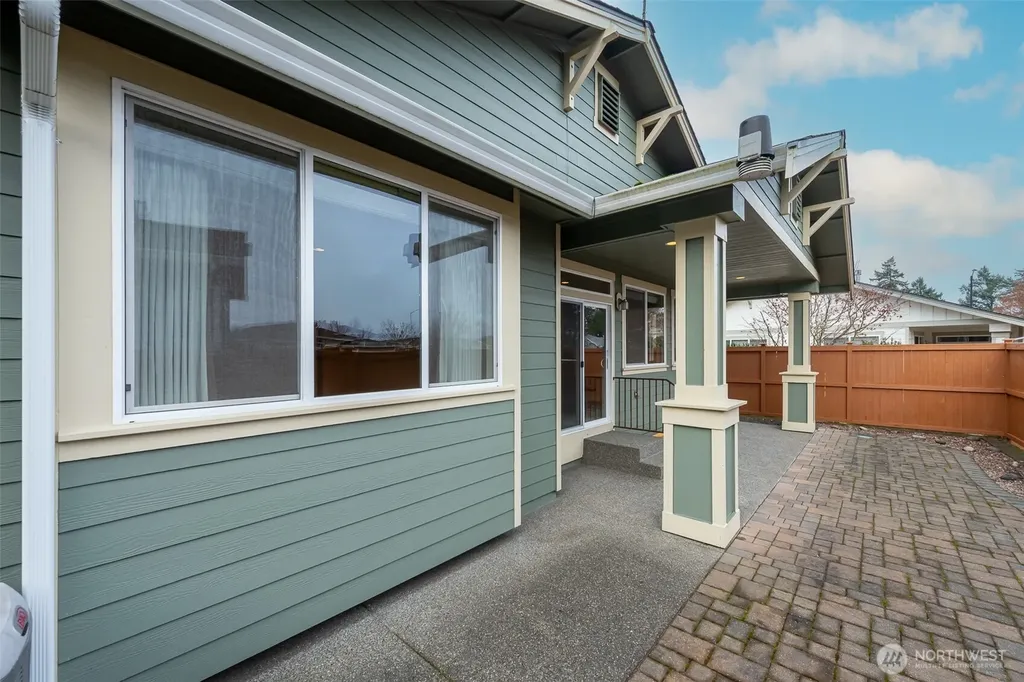 4986 Meriwood Drive NE Lacey WA 98516