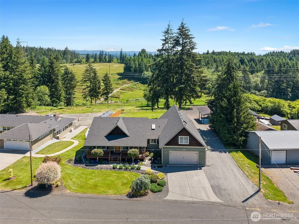 242 Kennicott Road Chehalis WA 98532