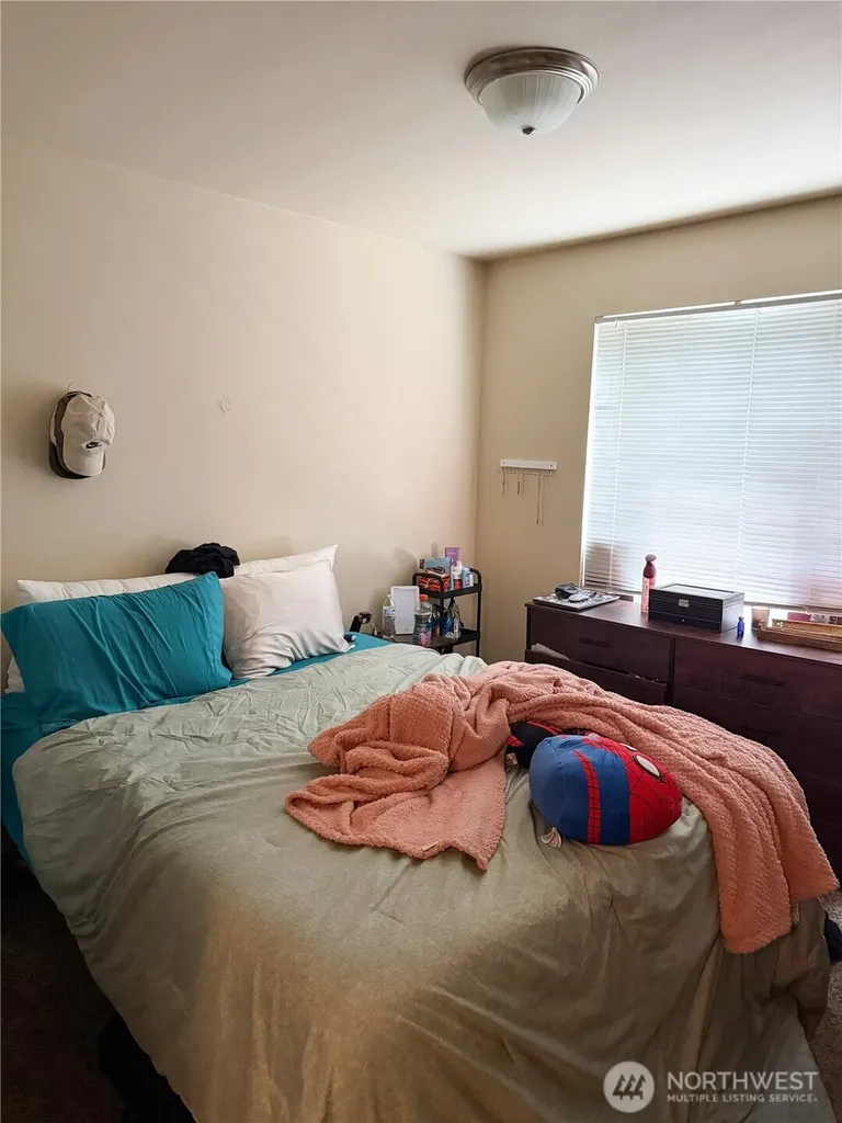 5293 66th Avenue SE Lacey WA 98513