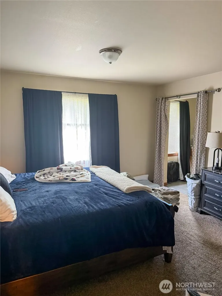 5293 66th Avenue SE Lacey WA 98513