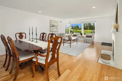 12742 Palatine Avenue N Seattle WA 98133