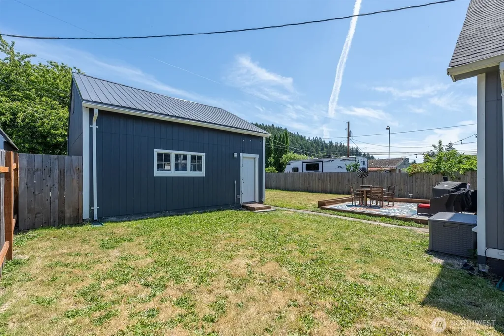 112 S Gold Street Centralia WA 98531