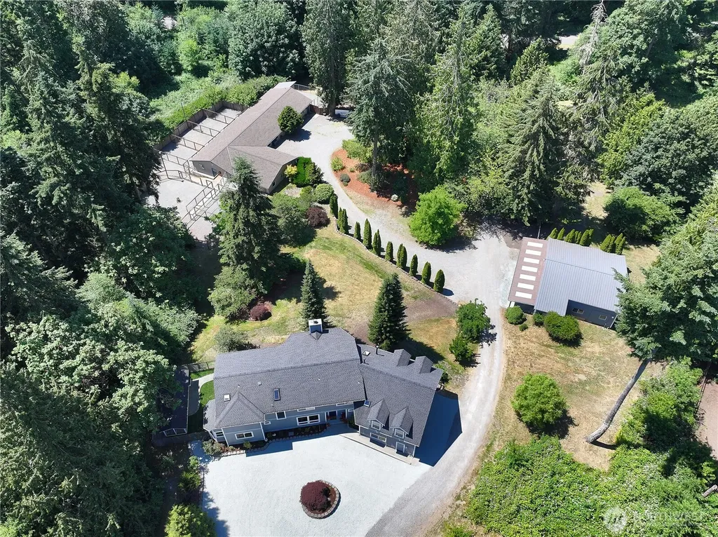 6621 Sills Road Clinton WA 98236