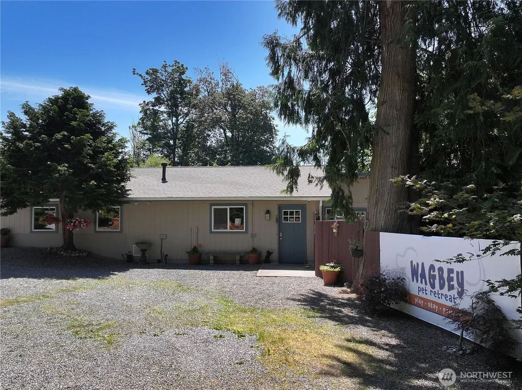 6621 Sills Road Clinton WA 98236