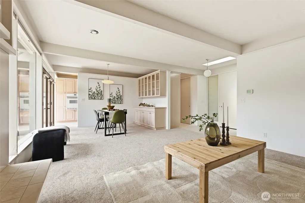 2406 Emerald Drive Milton WA 98354