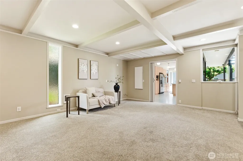 2406 Emerald Drive Milton WA 98354