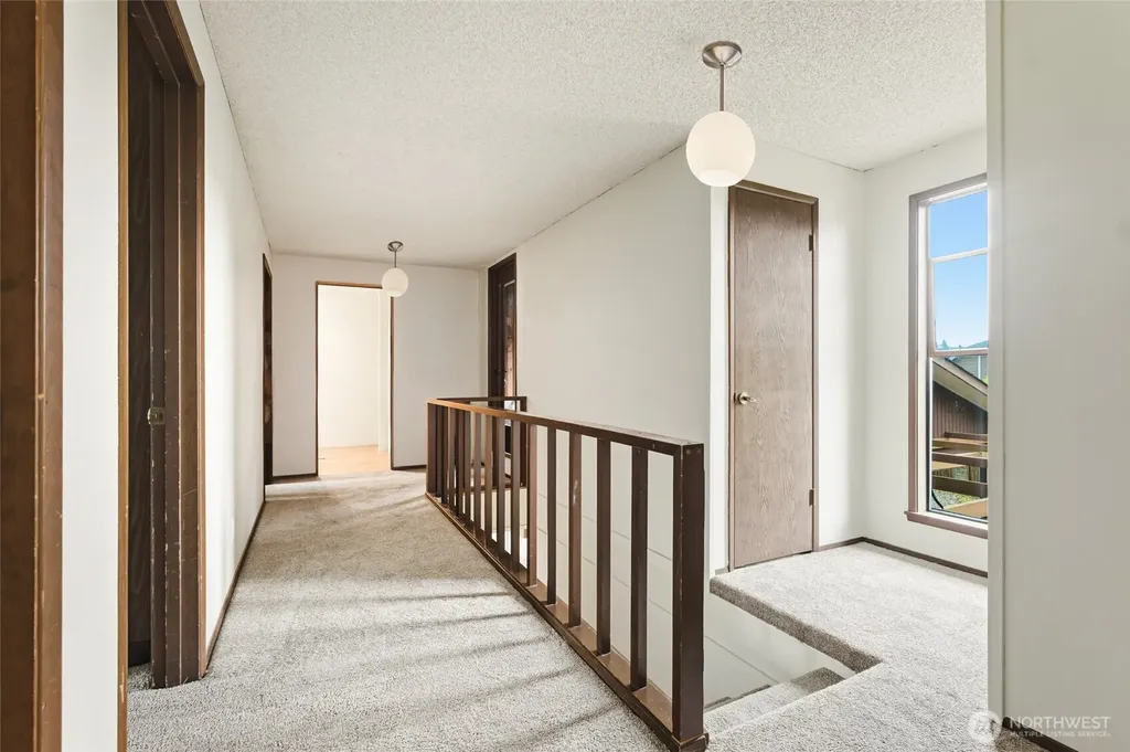 2406 Emerald Drive Milton WA 98354