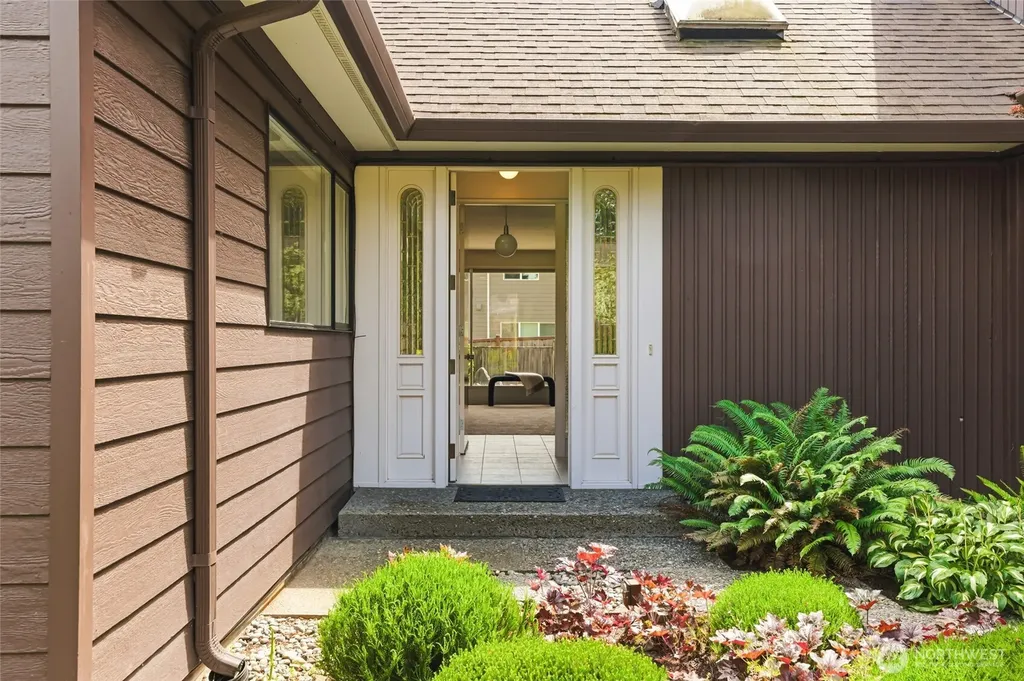 2406 Emerald Drive Milton WA 98354