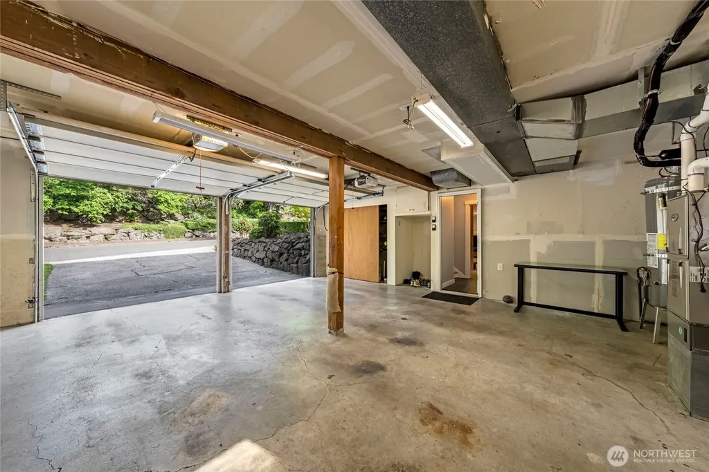 3401 79th Avenue SE Mercer Island WA 98040
