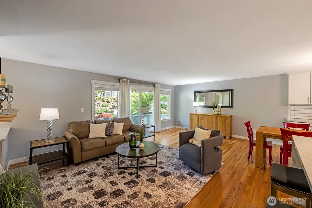 3401 79th Avenue SE Mercer Island WA 98040