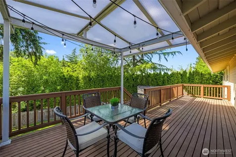 3401 79th Avenue SE Mercer Island WA 98040