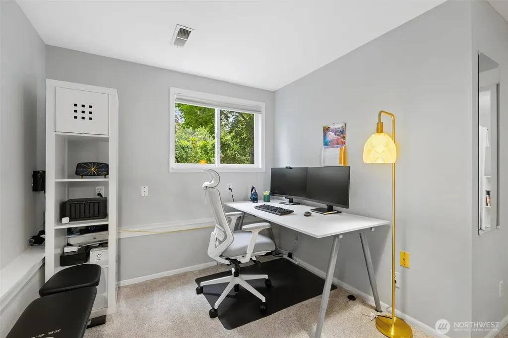 3238 Walnut Avenue SW Seattle WA 98116