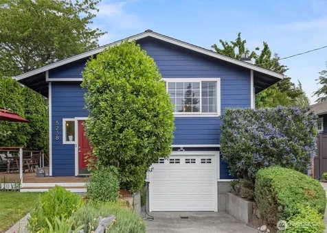 3238 Walnut Avenue SW Seattle WA 98116