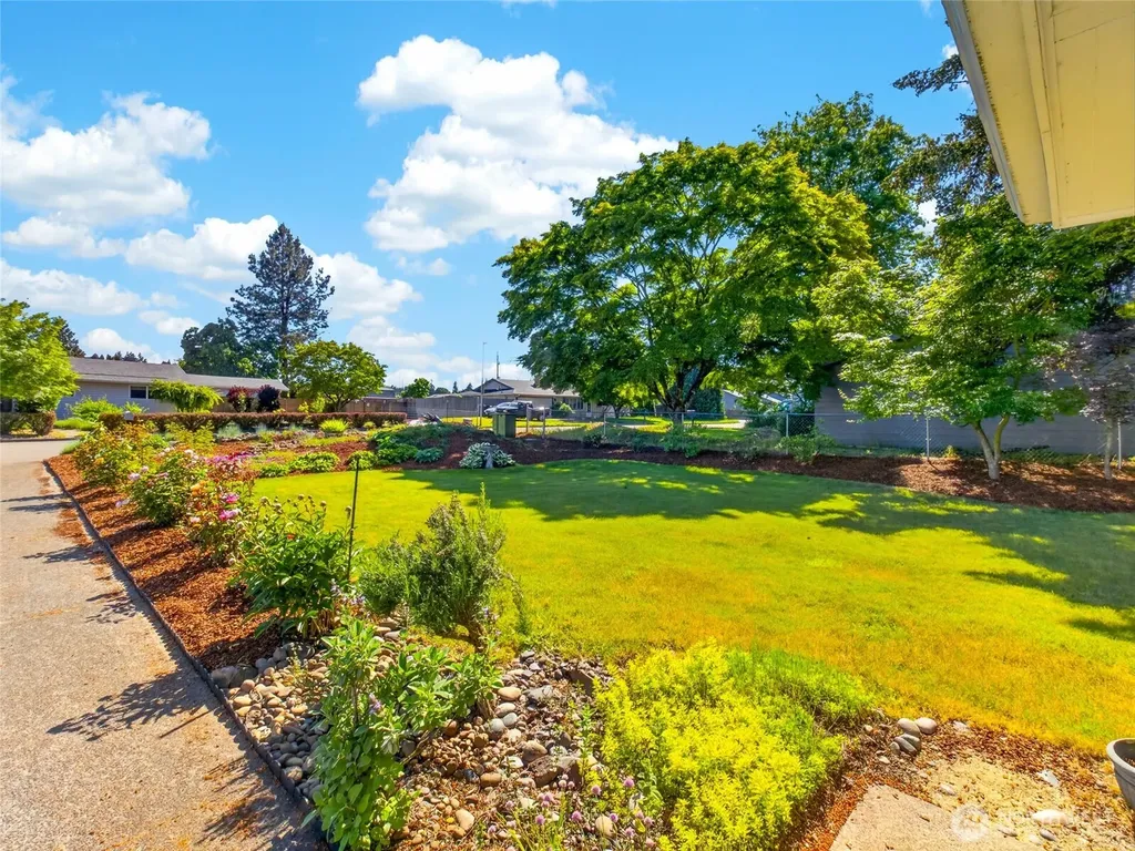 10712 NE 67 Street Vancouver WA 98662
