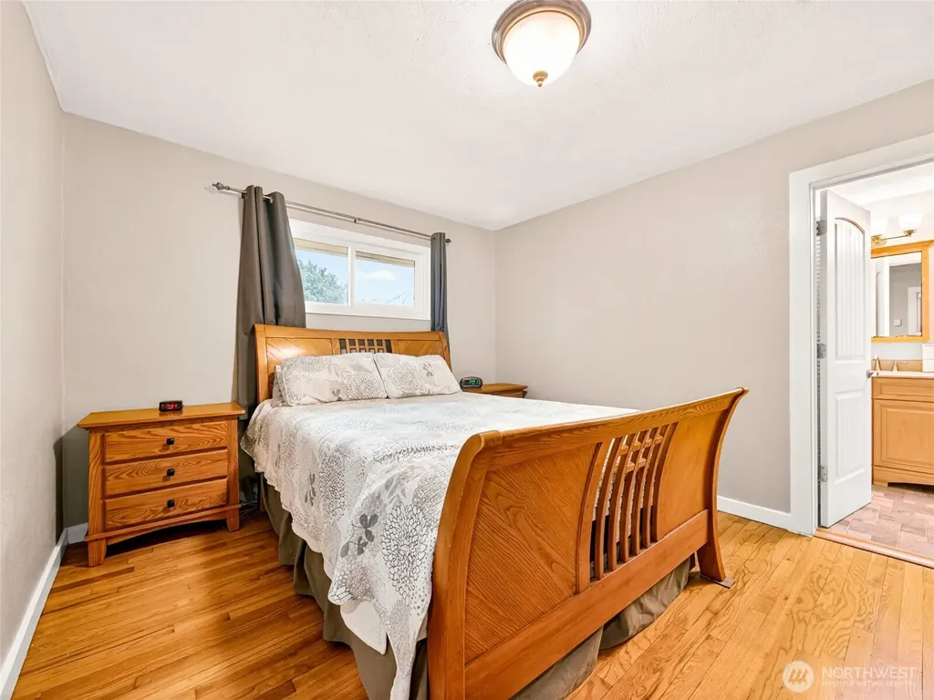 10712 NE 67 Street Vancouver WA 98662
