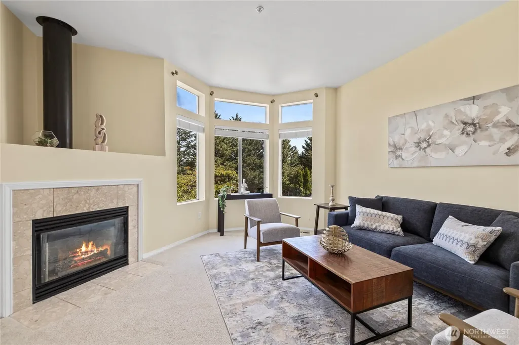 2145 NW Pacific Elm Drive Issaquah WA 98027