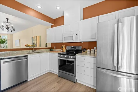 2145 NW Pacific Elm Drive Issaquah WA 98027