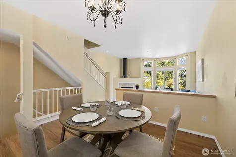 2145 NW Pacific Elm Drive Issaquah WA 98027