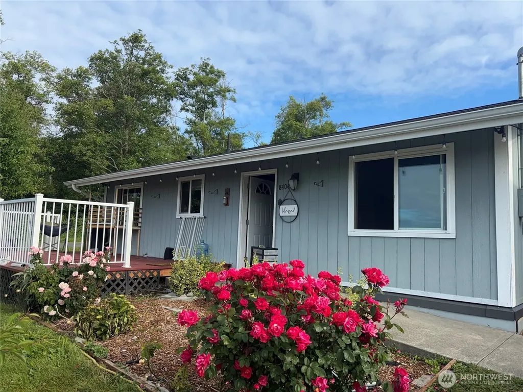 8404 Treevue Blaine WA 98230