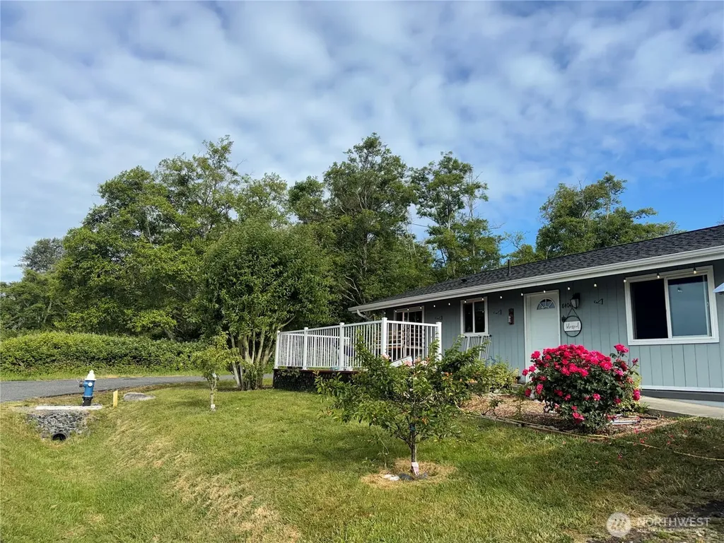 8404 Treevue Blaine WA 98230