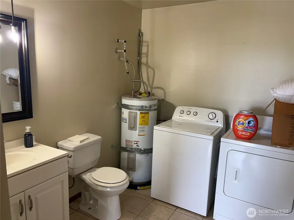 8404 Treevue Blaine WA 98230