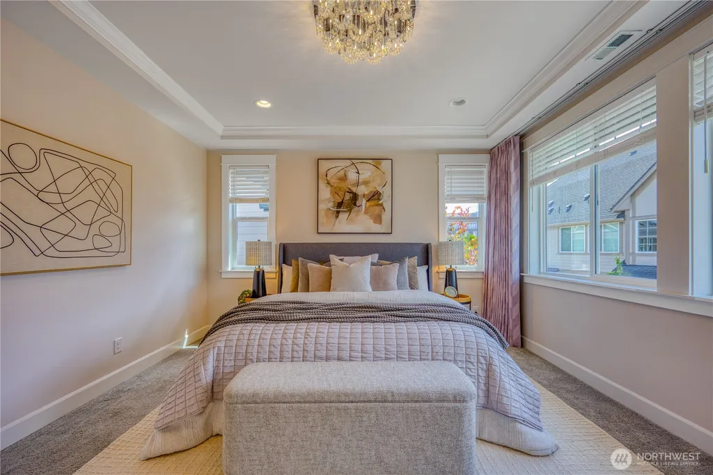 480 6th Lane NE Issaquah WA 98029