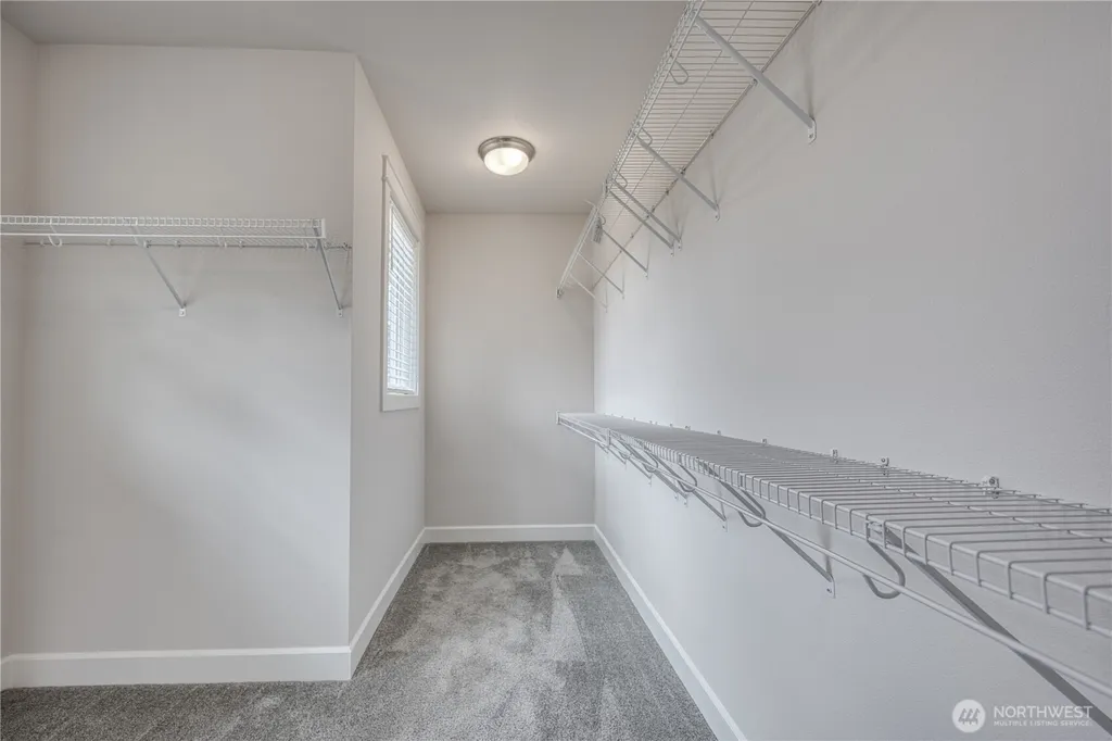 480 6th Lane NE Issaquah WA 98029