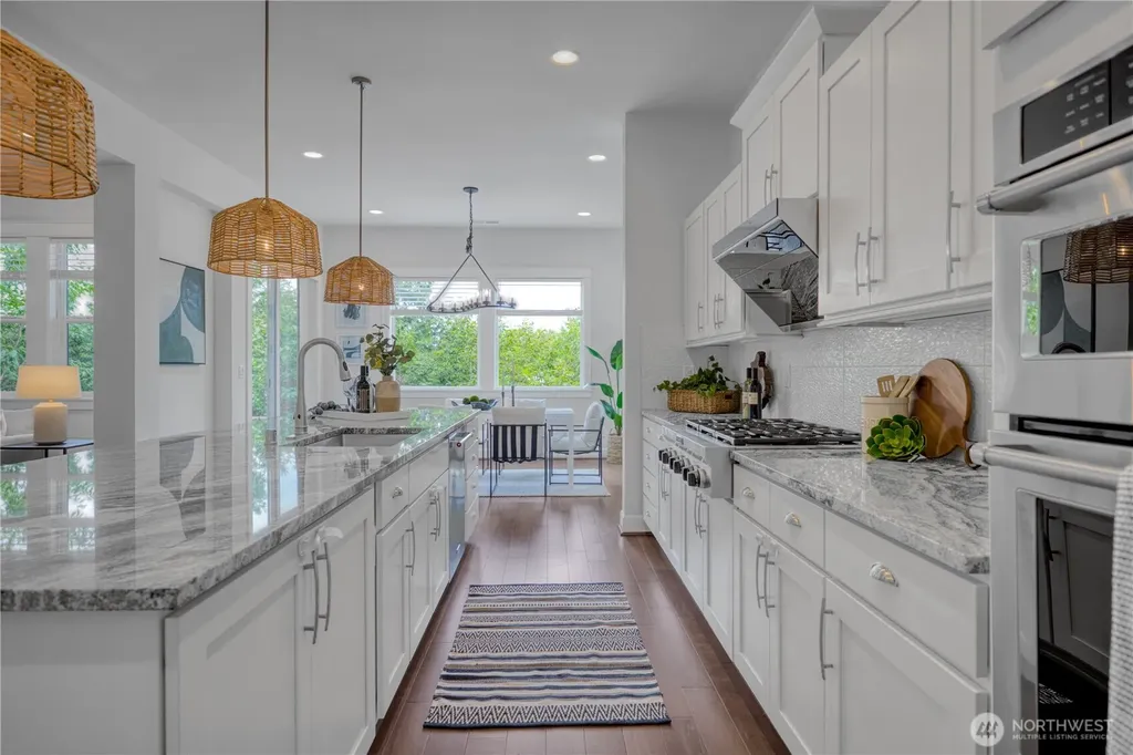 480 6th Lane NE Issaquah WA 98029