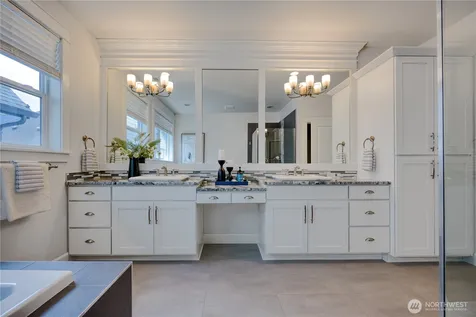 480 6th Lane NE Issaquah WA 98029