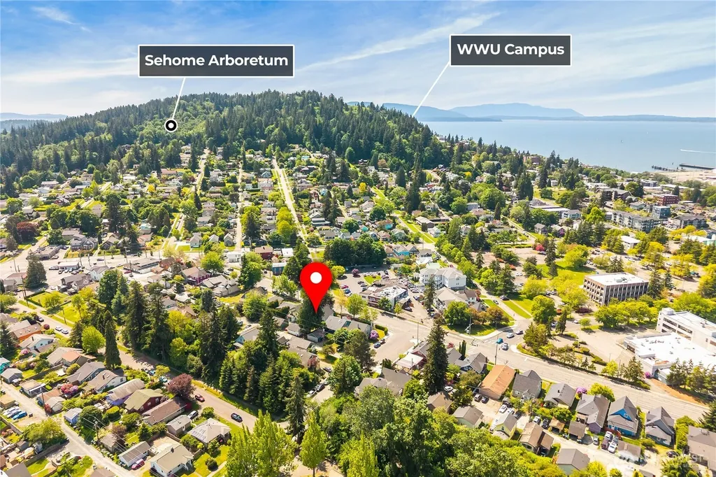 1152 Ellis Street Bellingham WA 98225