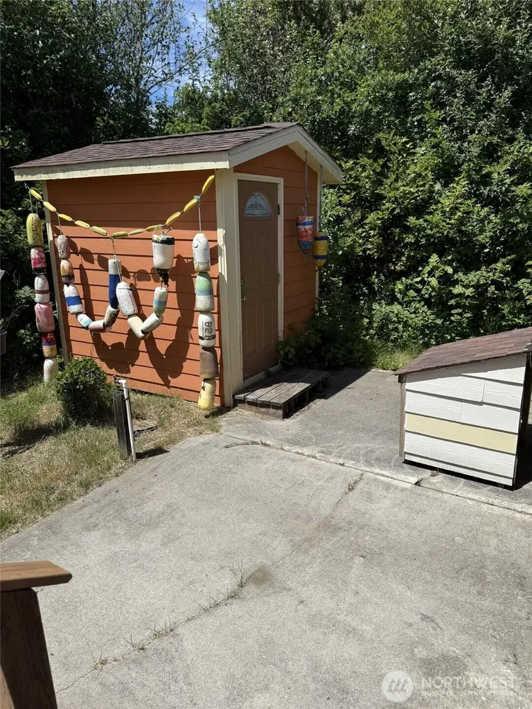 509 Point Brown Avenue SW Ocean Shores WA 98569