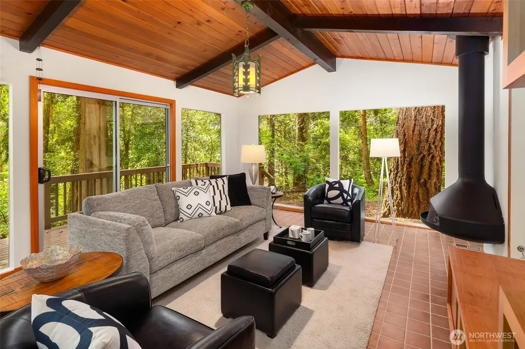 14460 NE 16th Place Bellevue WA 98007