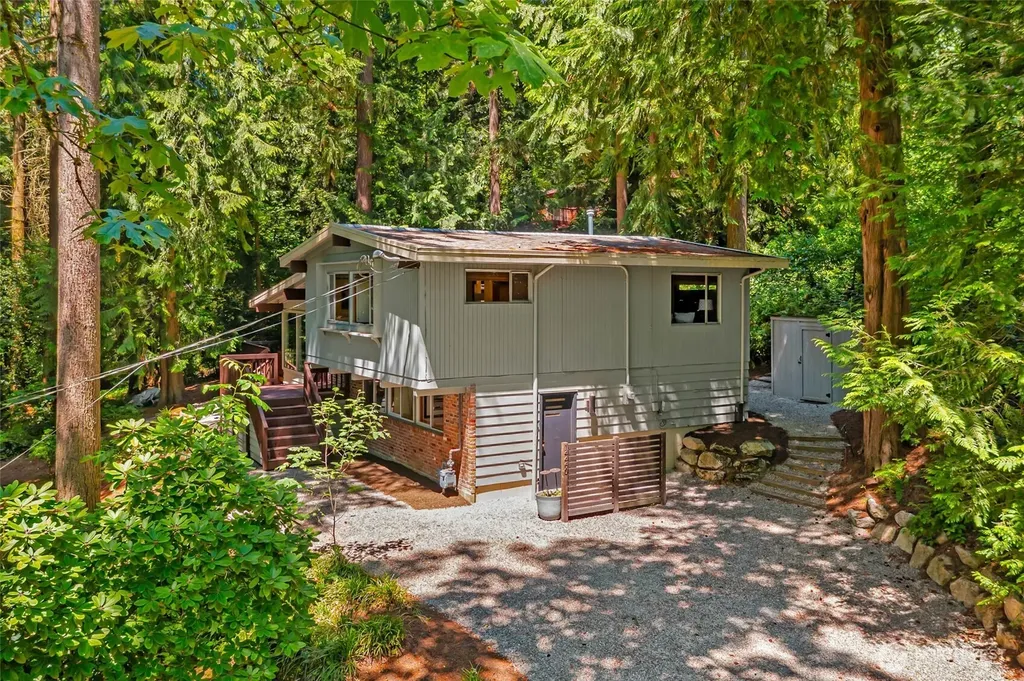 14460 NE 16th Place Bellevue WA 98007