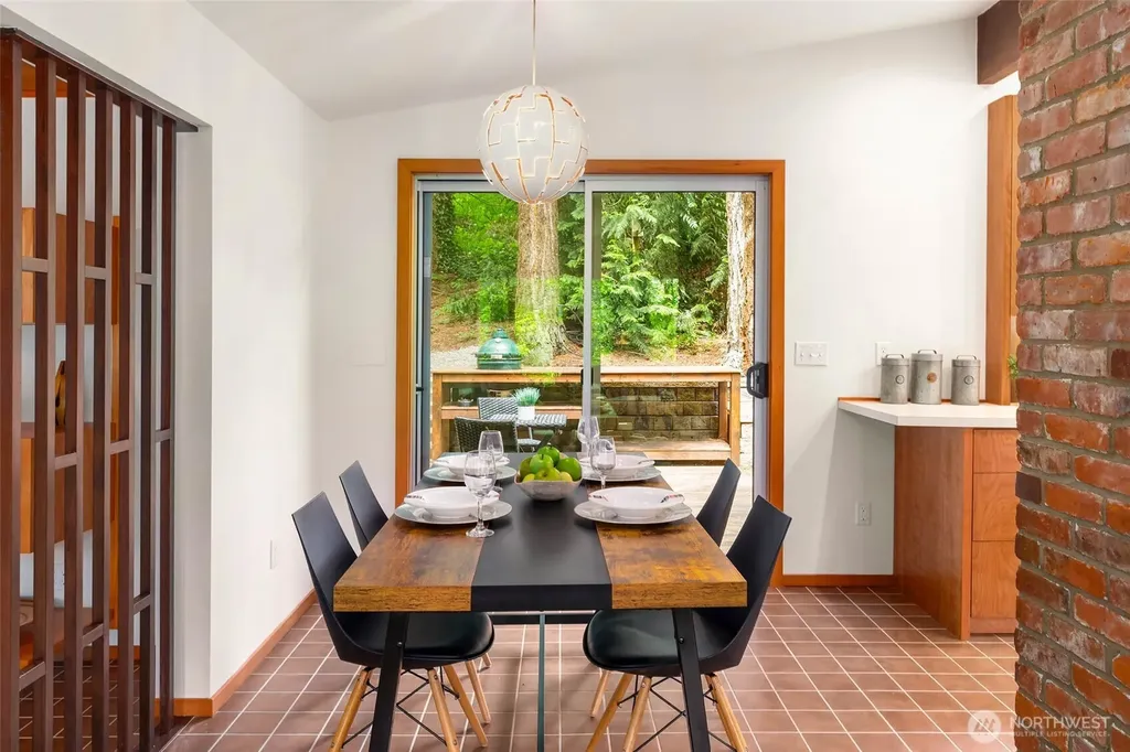 14460 NE 16th Place Bellevue WA 98007