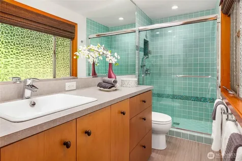 14460 NE 16th Place Bellevue WA 98007