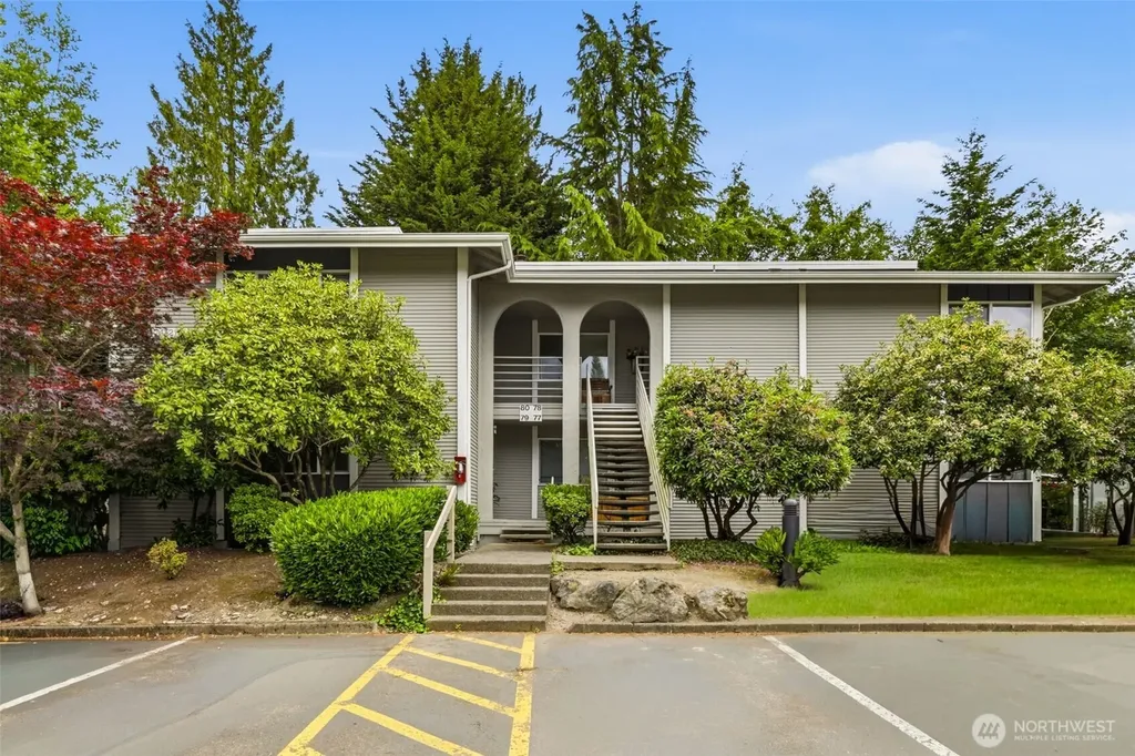 17211 NE 45th Street Redmond WA 98052