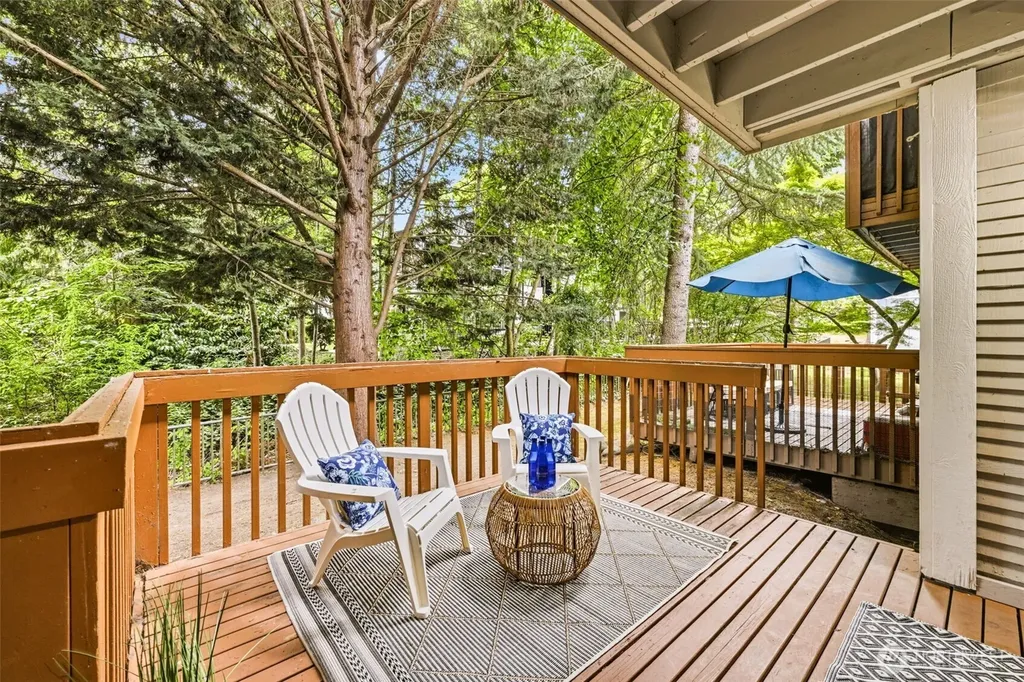 17211 NE 45th Street Redmond WA 98052