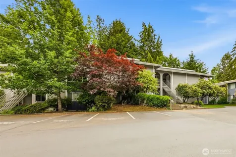 17211 NE 45th Street Redmond WA 98052