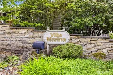 17211 NE 45th Street Redmond WA 98052
