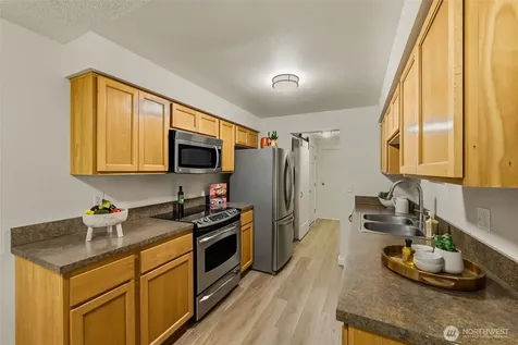 17211 NE 45th Street Redmond WA 98052