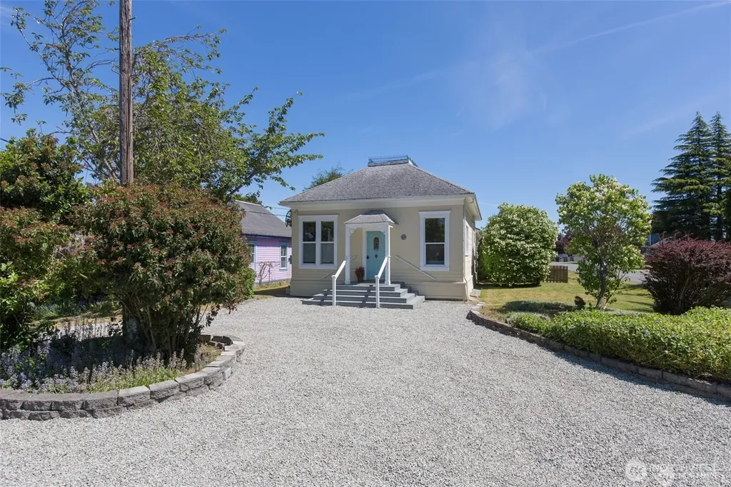4900 Sequim Dungeness Way Sequim WA 98382