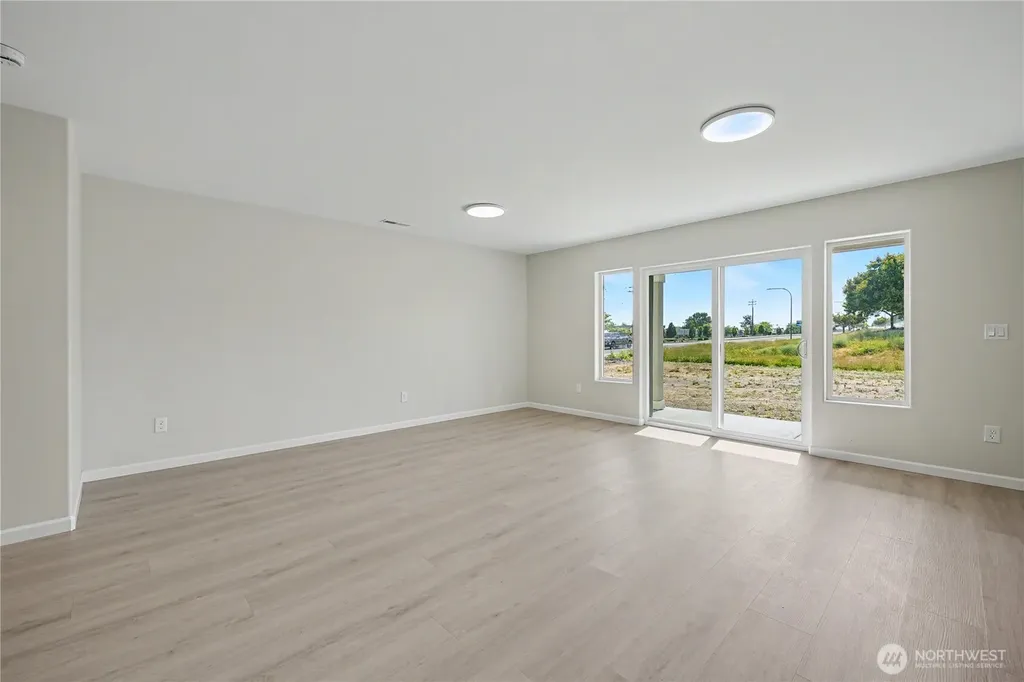 435 N Fifth Avenue Connell WA 99326