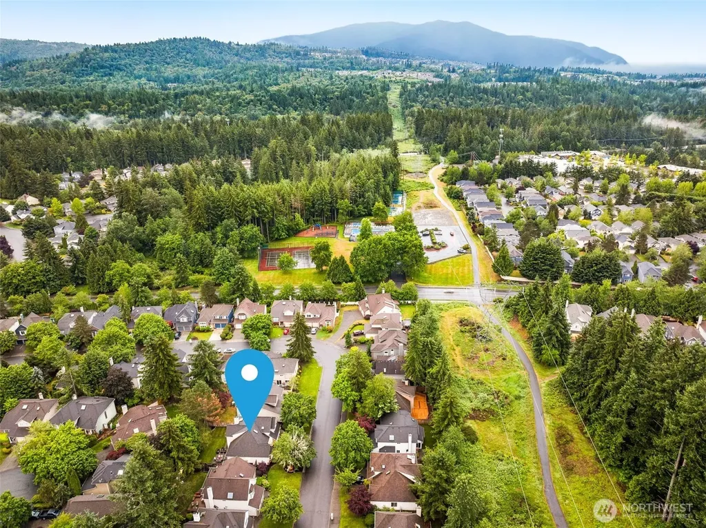 25444 SE 42nd Place Issaquah WA 98029