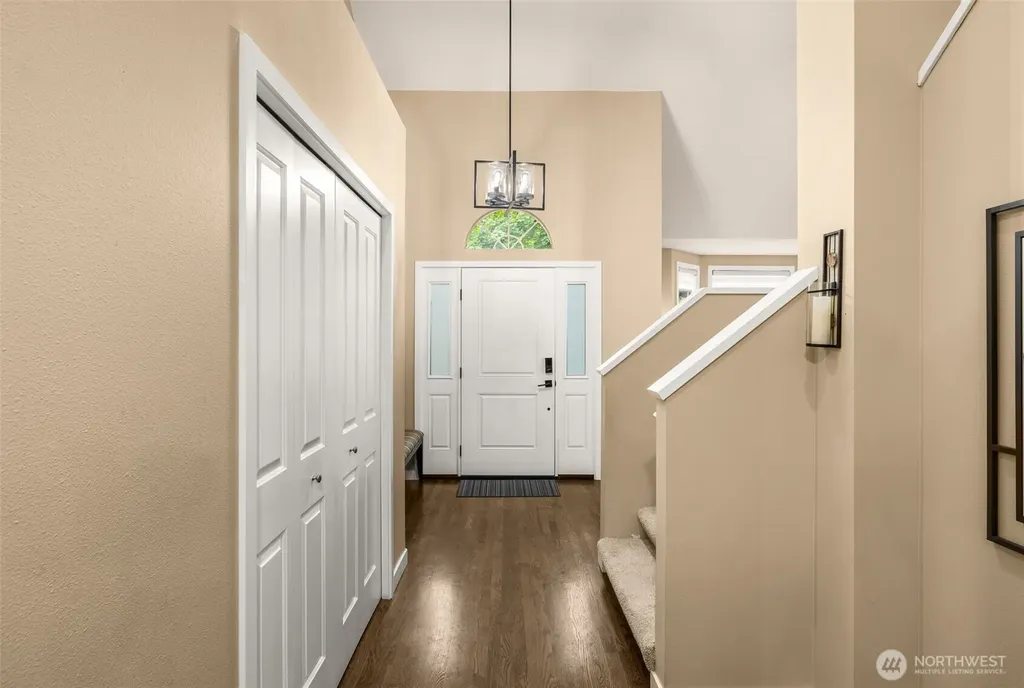 25444 SE 42nd Place Issaquah WA 98029