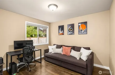 25444 SE 42nd Place Issaquah WA 98029