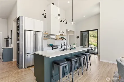 88 Cowboy Road Methow WA 98846