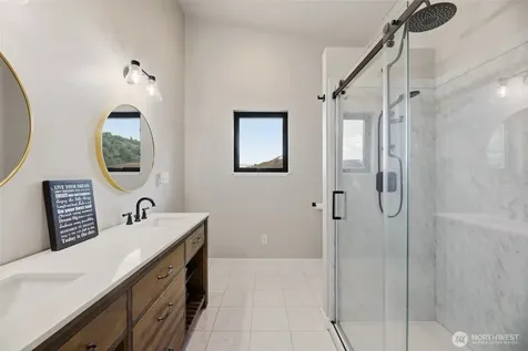 88 Cowboy Road Methow WA 98846