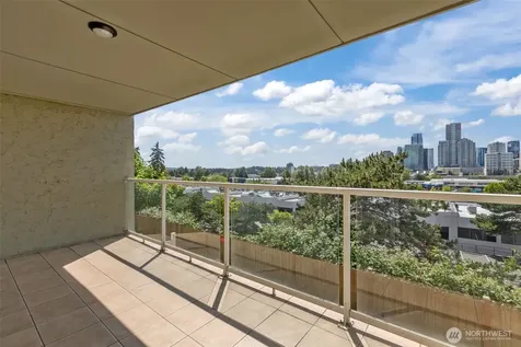 701 122nd Avenue NE Bellevue WA 98005