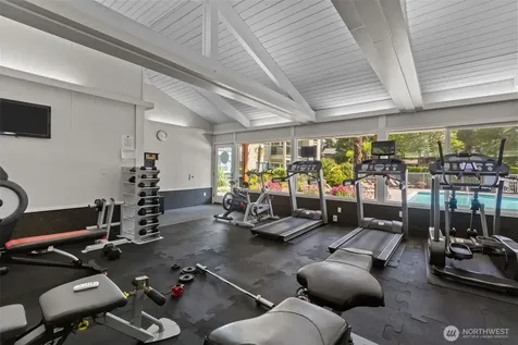 701 122nd Avenue NE Bellevue WA 98005
